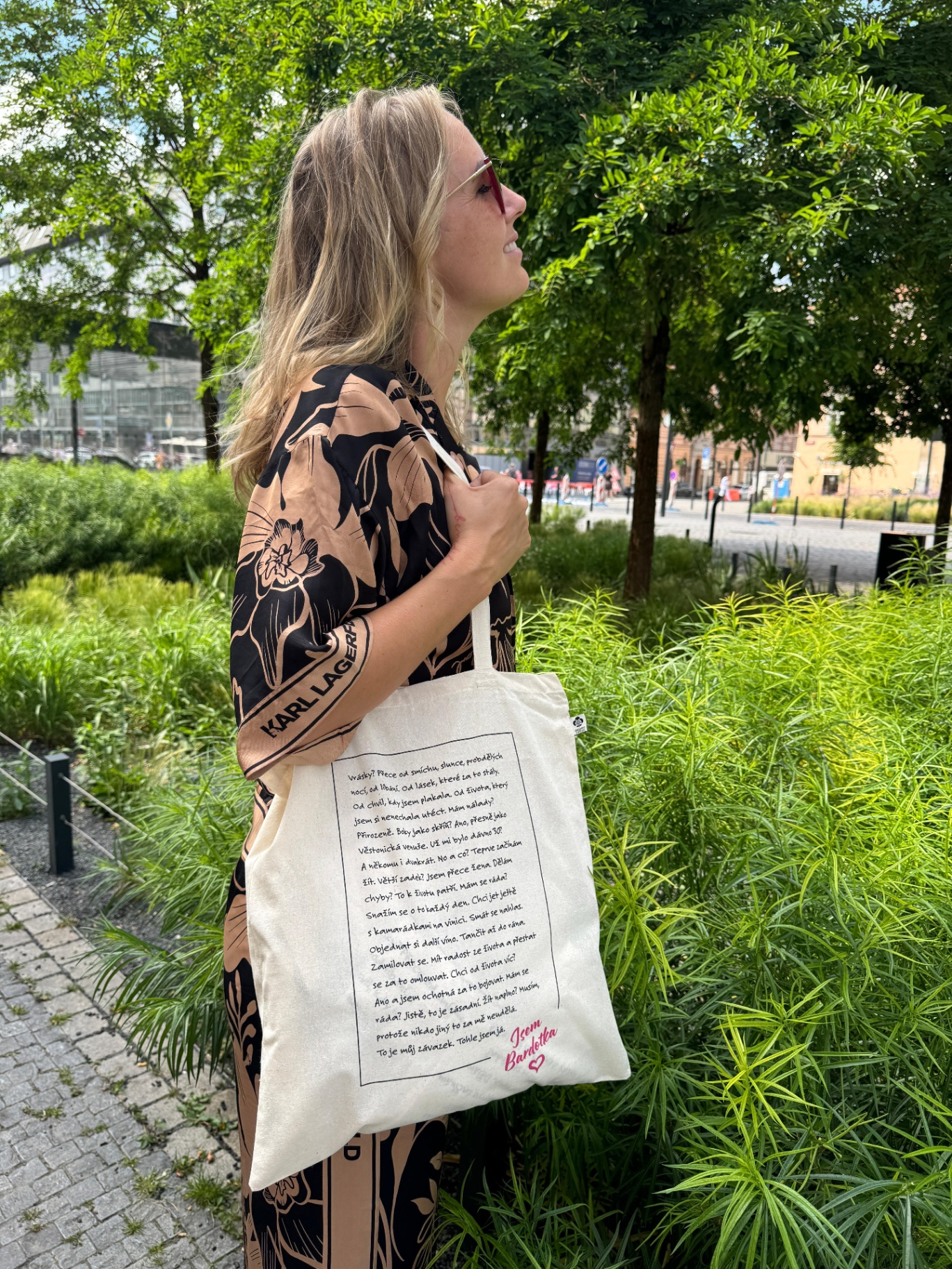 PAVLA KREČMEROVÁ, producentka